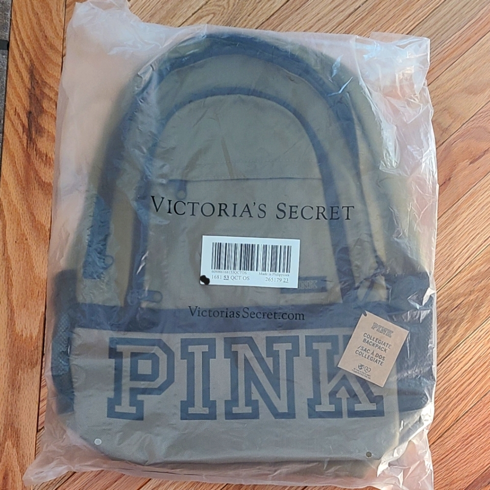 Vs PINK Backpack - Picture 2 of 6